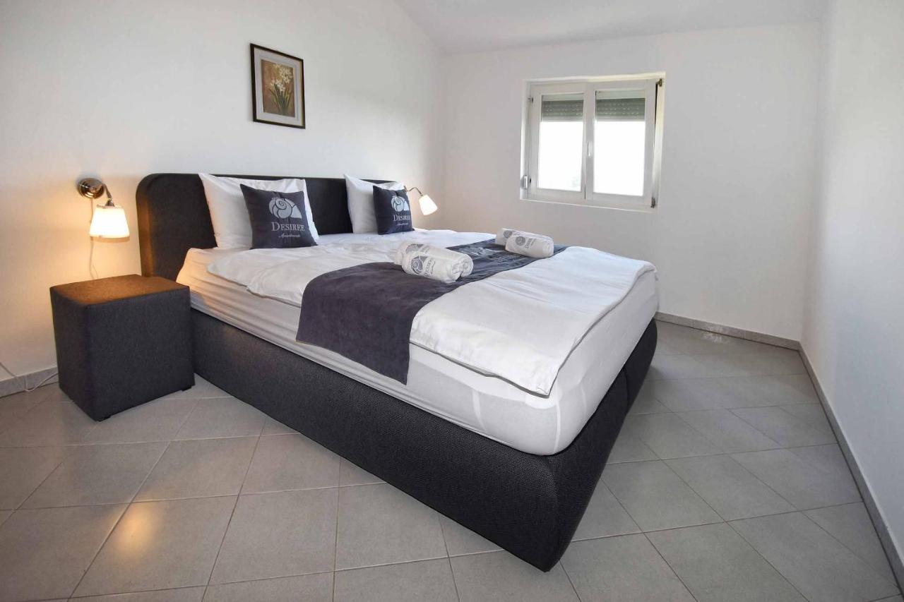 Wish Apartments Poreč Exterior foto